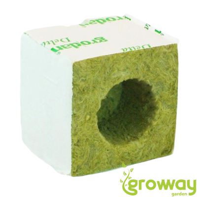 Grodan pěstební kostka malá 75x75x65 mm, s velkou dírou